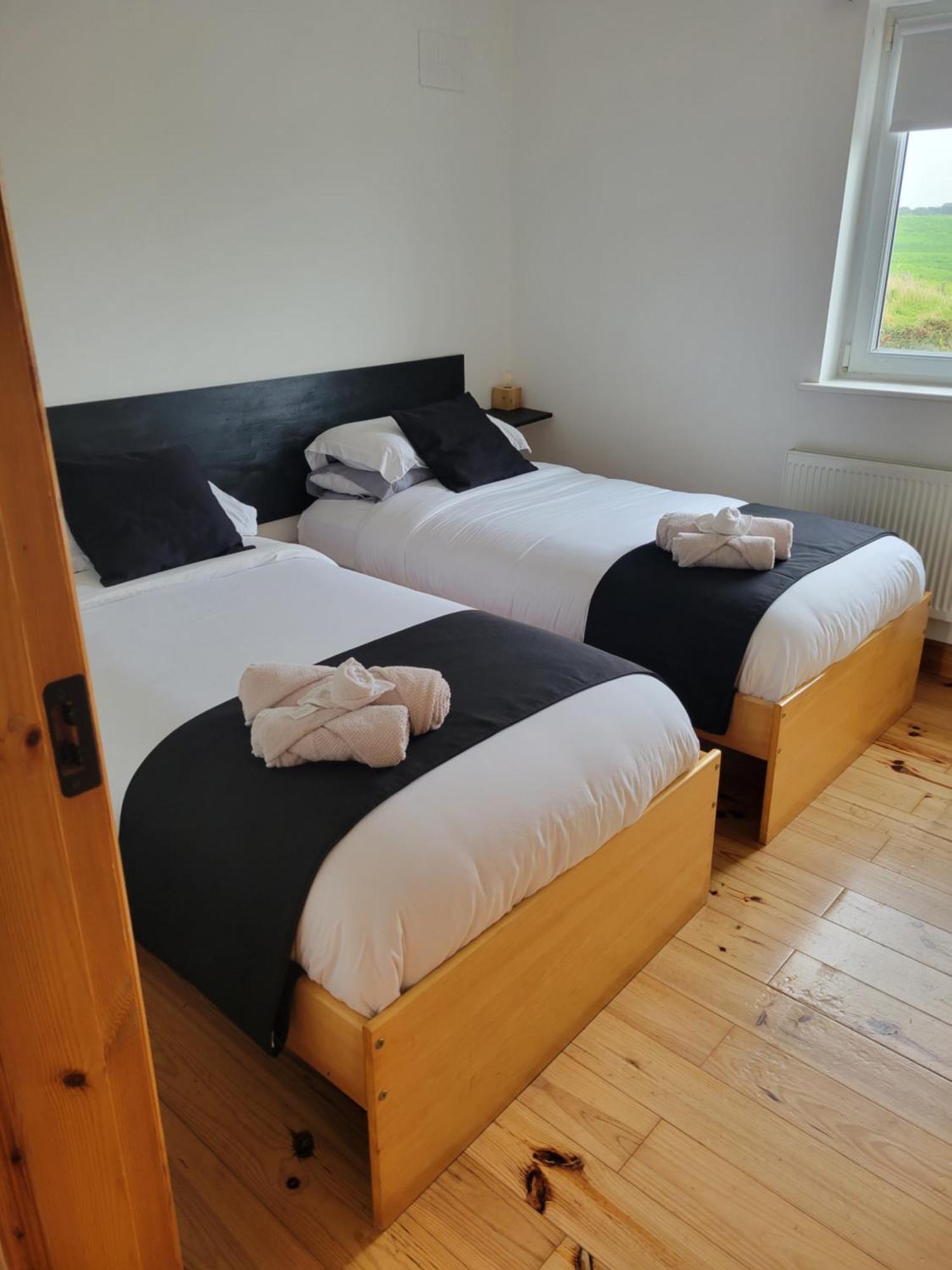 Coastal View Cottage Mullagh  Ngoại thất bức ảnh